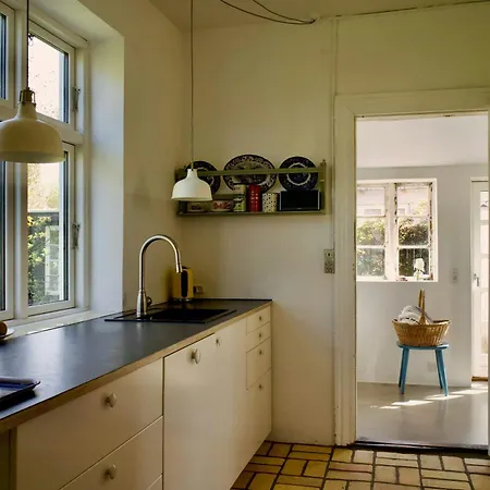 Former Railway Worker's House By Kragenaes Harbour 度假居 Torrig