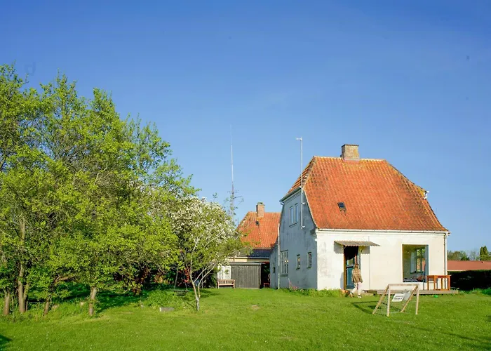 Former Railway Worker's House By Kragenaes Harbour